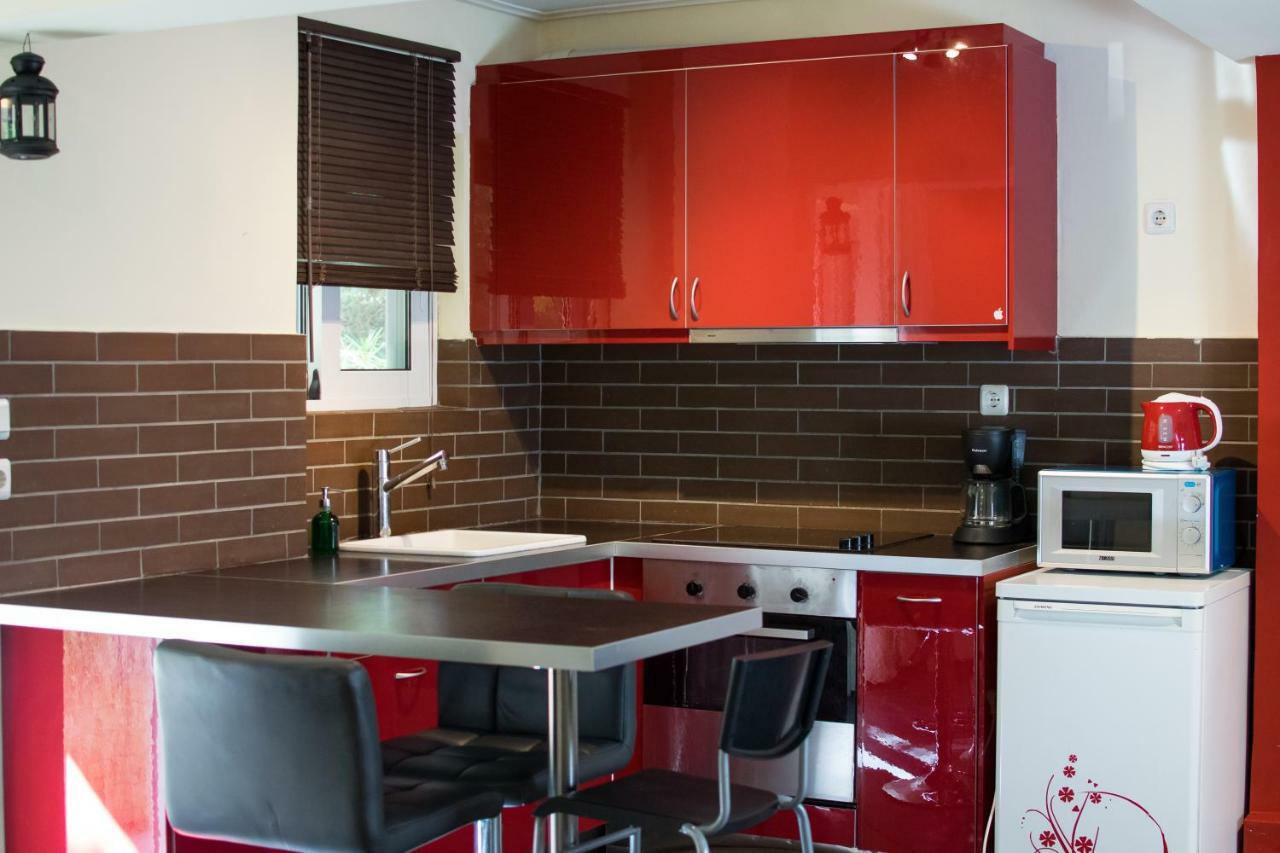 Apartamento Seaside Sunset Walks Atenas Exterior foto