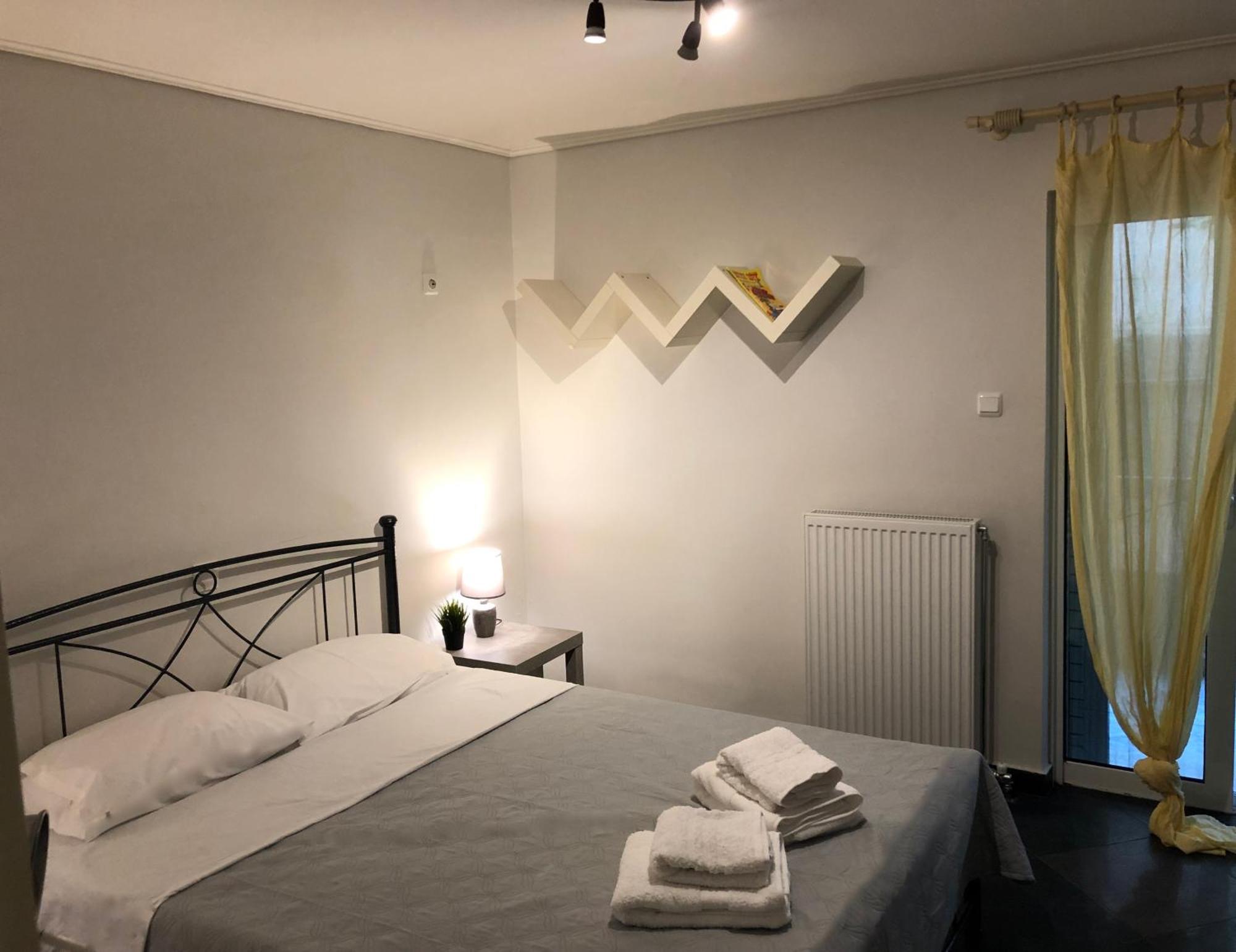Apartamento Seaside Sunset Walks Atenas Exterior foto